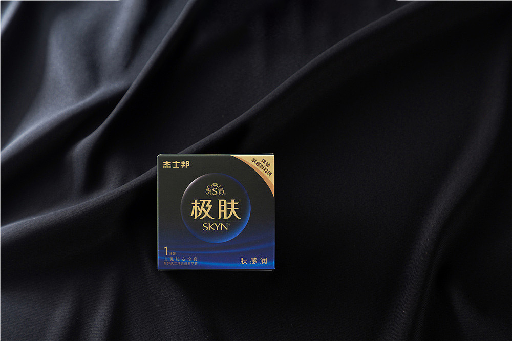 杰士邦 | 极肤系列 | 安全套避孕套产品摄影