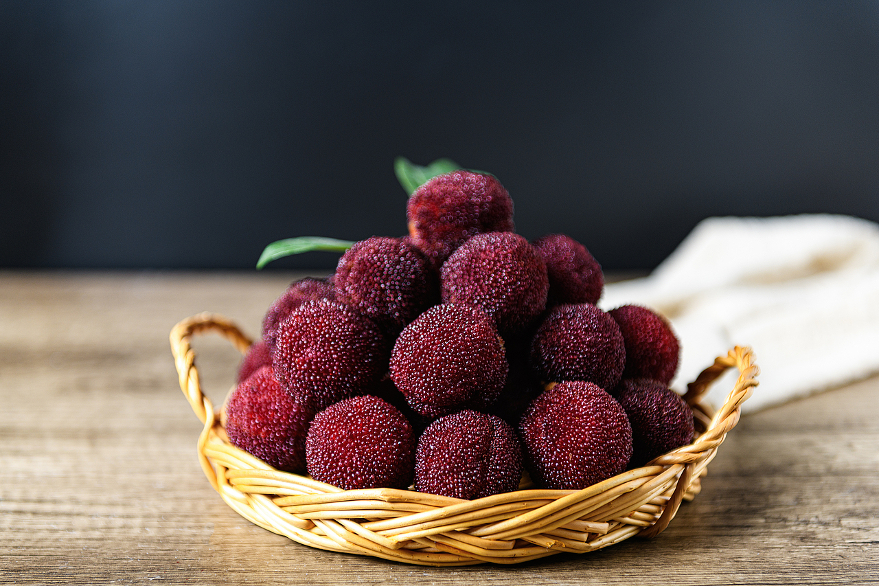 仙居杨梅（图ZMjE2NTY3NzEy） - 产品摄影 - 站酷设计师華義设计原创素材 - 站酷ZCOOL