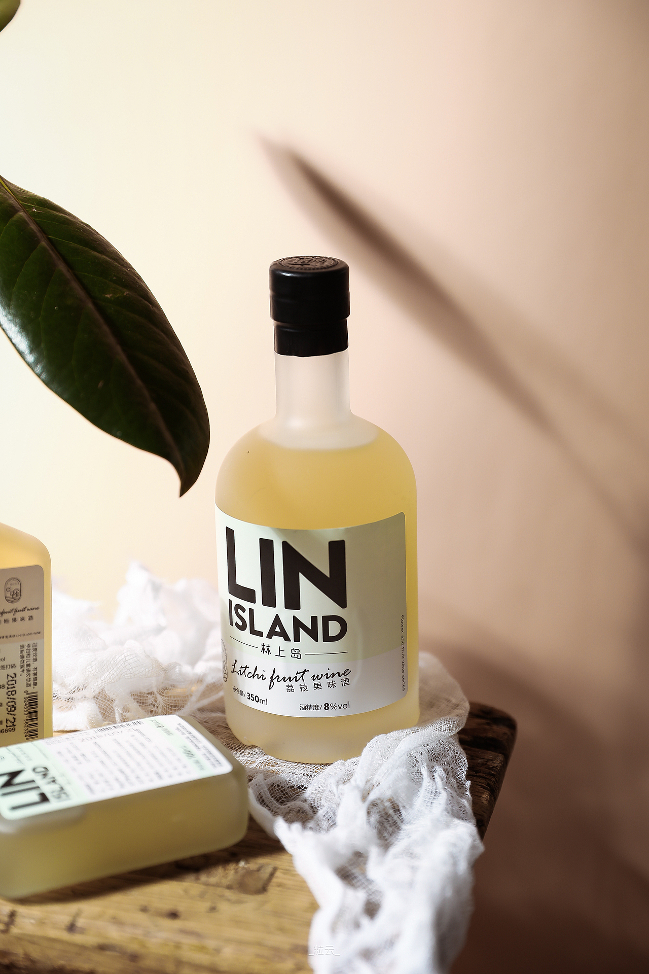 拍摄练习-果味酒（图ZMTM2MjE5Mjg0） - 产品摄影 - 站酷设计师粒云原创素材 - 站酷ZCOOL