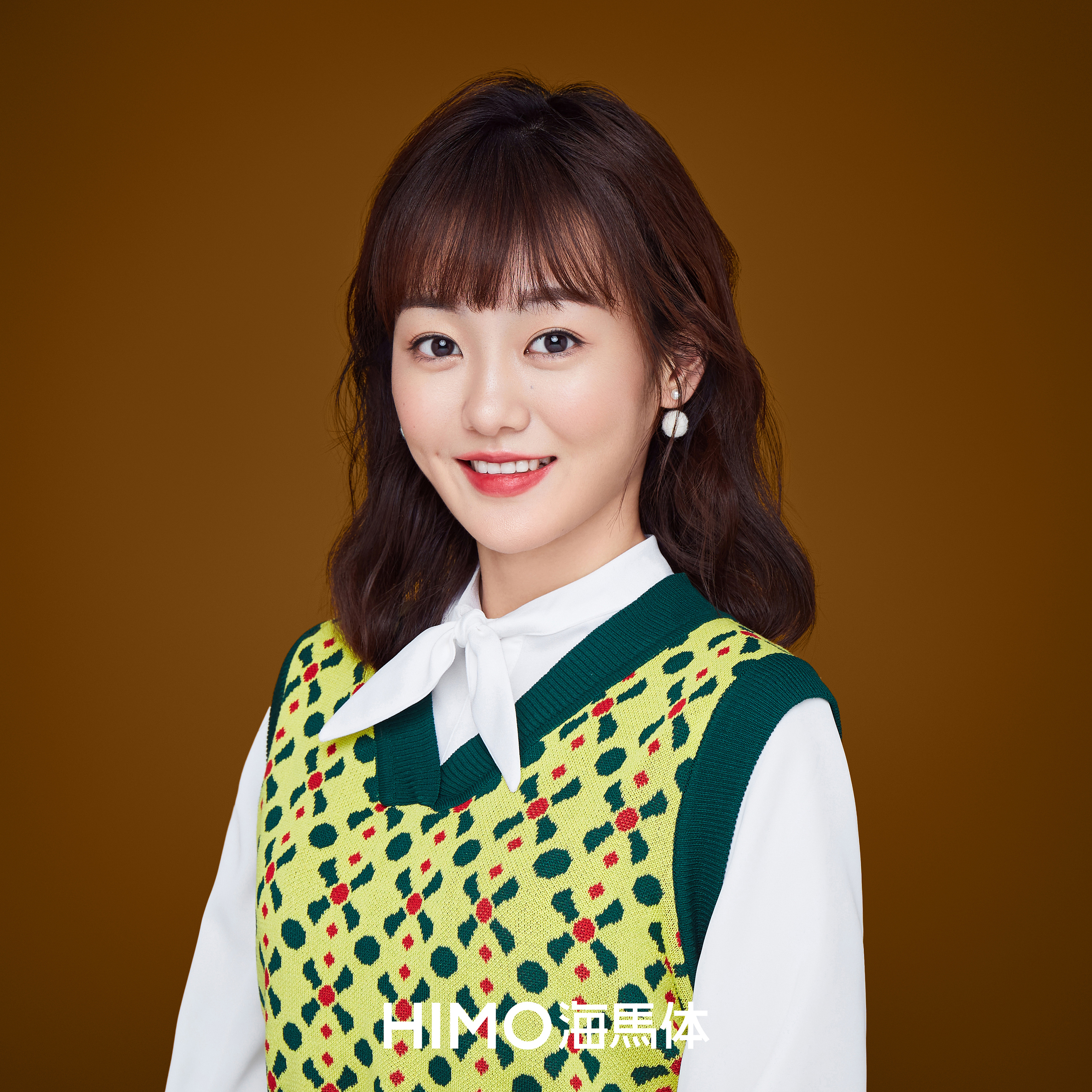 海马体照相馆春夏证件照