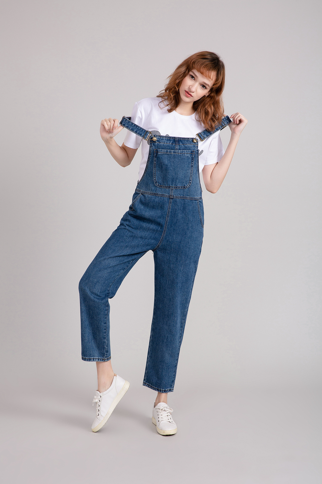 甜美风外模 裤业拍摄