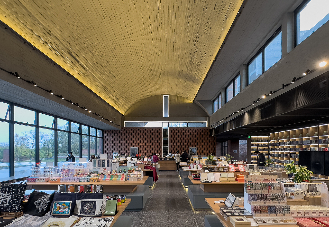 南京先锋汤山矿坑书店（图ZMzI0MTk3NDQ0） - 环境/建筑摄影 - 站酷设计师梁文军原创素材 - 站酷ZCOOL