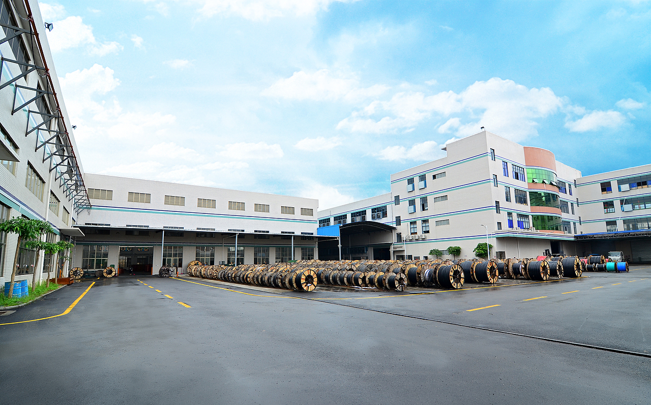 工廠車間攝影（圖ZMzU2NDAzMTYw） - 產(chǎn)品攝影 - 站酷設(shè)計師廣東省雨澤原創(chuàng)素材 - 站酷ZCOOL