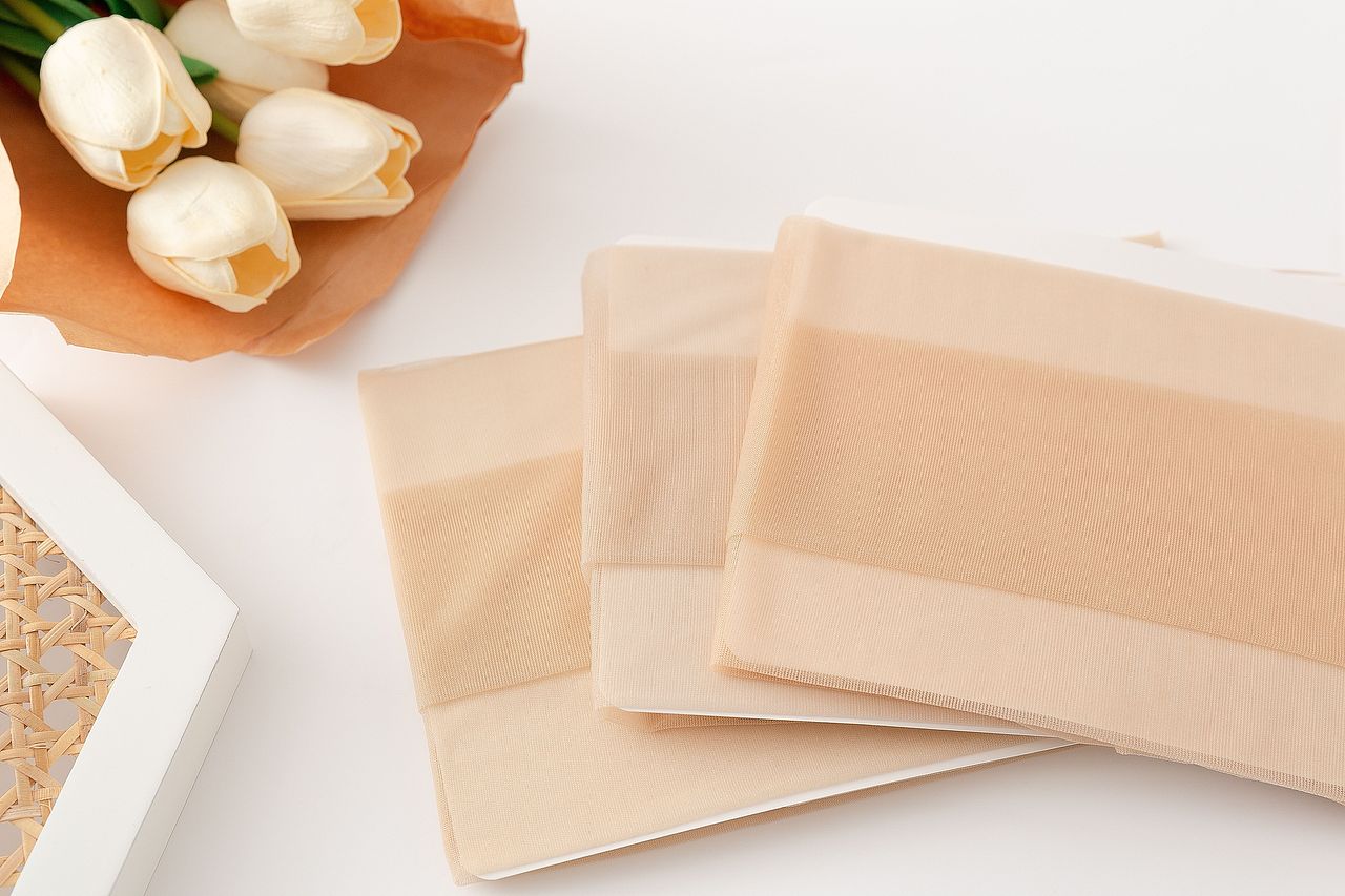 2021年春夏INS女袜丝袜（图ZMjU4NjA5NzI4） - 产品摄影 - 站酷设计师承影摄计原创素材 - 站酷ZCOOL