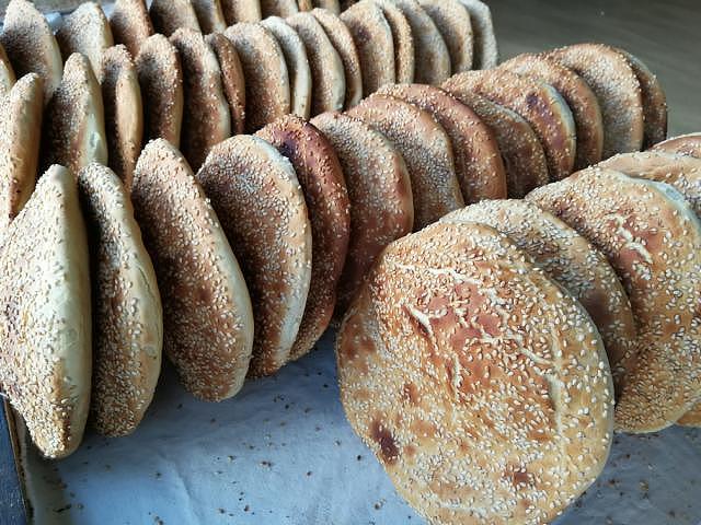 山西吕梁柳林芝麻饼碗团