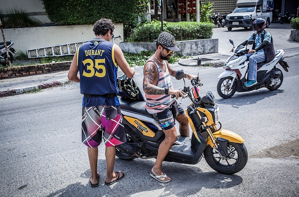 曼谷街头（图ZMjUxNjE4MzM2） - 人文/纪实摄影 - 站酷设计师达尔达尼洋原创素材 - 站酷ZCOOL