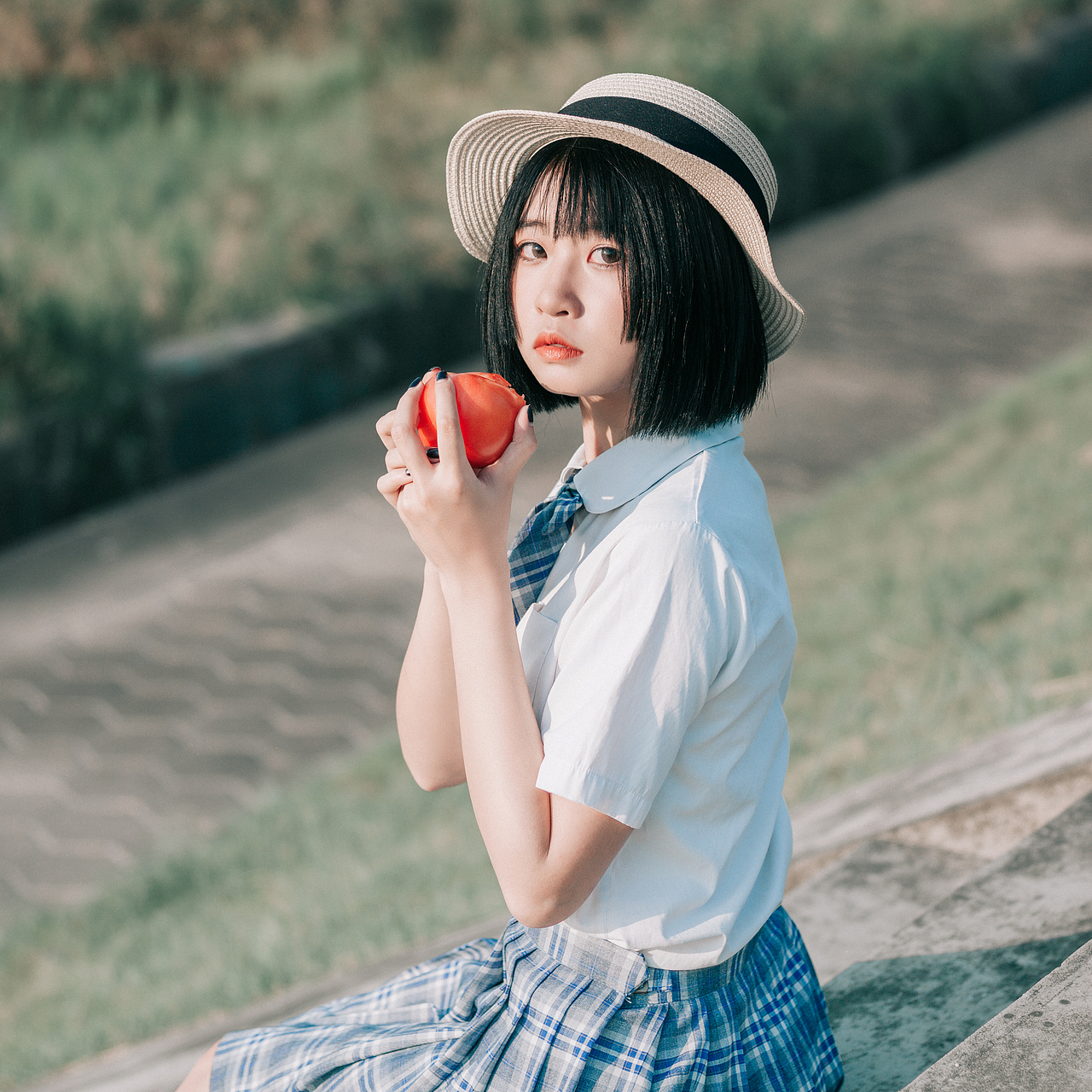 夏空（图ZMTc4NjA2MzMy） - 人像摄影 - 站酷设计师白日梦大熊菌原创素材 - 站酷ZCOOL