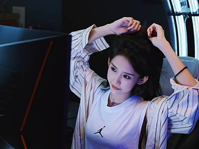 电竞少女