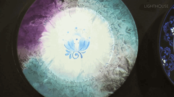 中国传统元素瓷盘