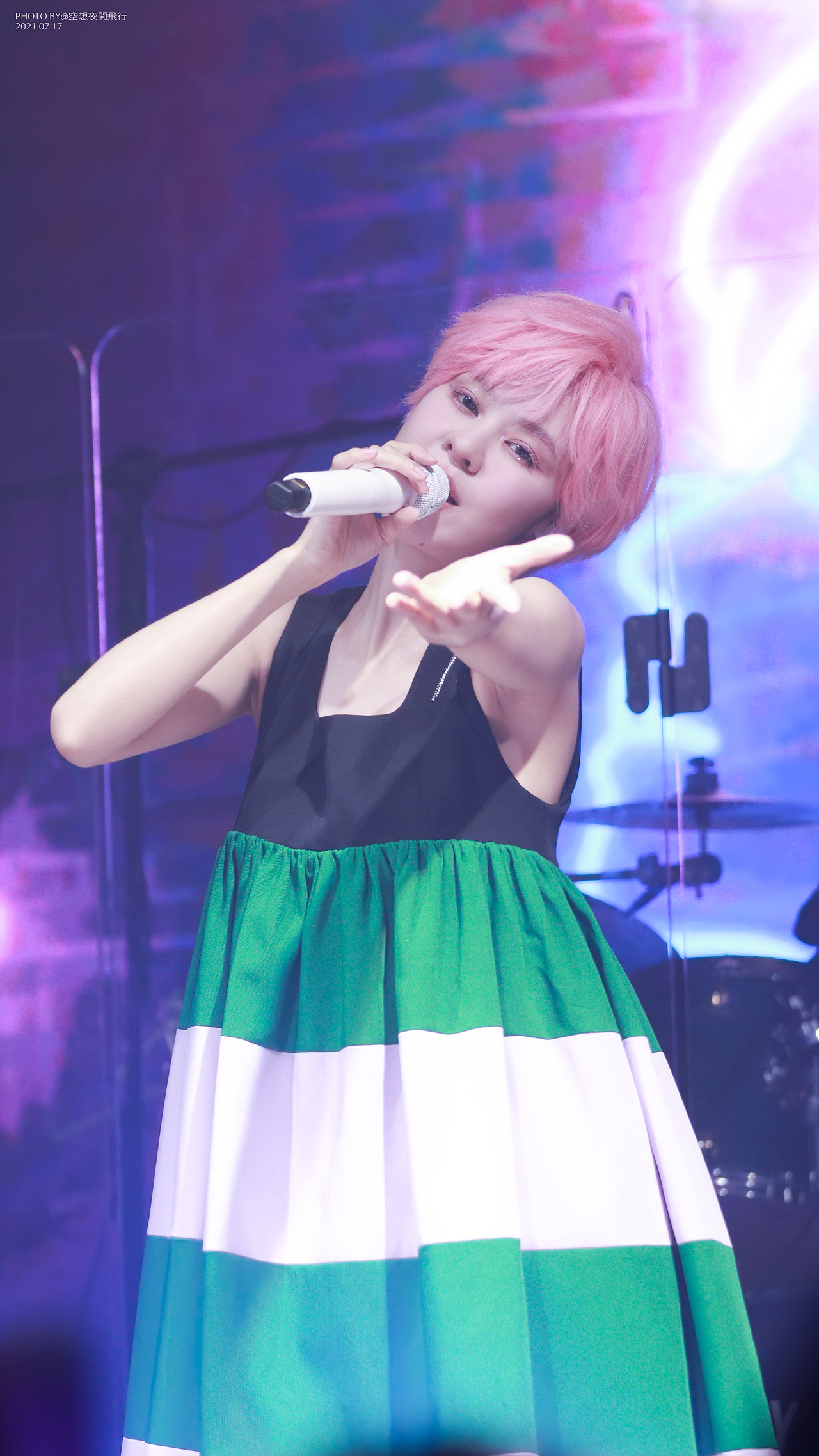 Livehouse摄影｜郁可唯-Dear Live 山丘Livehouse苏州