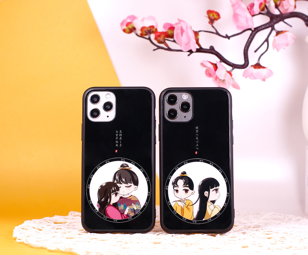 q版古风情侣手机壳场景实拍视频