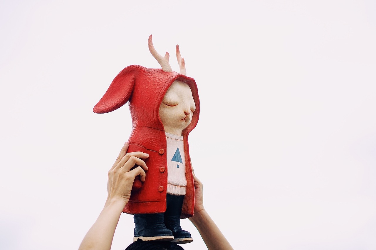 候鸟陶作品 角天兔Niko宇宙旅人 木雕潮玩（图ZMjE0MzMzOTky） - 手办/模玩 - 站酷设计师候鸟陶原创素材 - 站酷ZCOOL