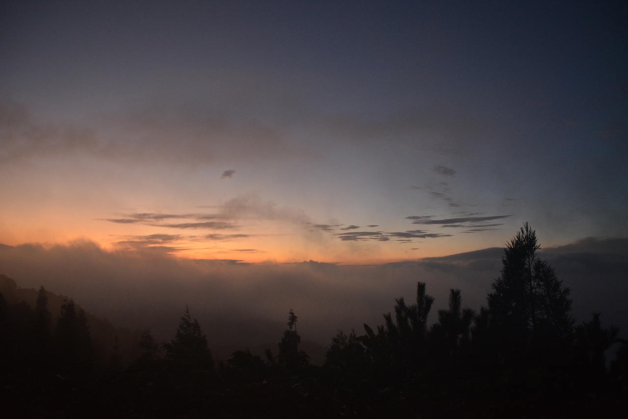 九宫山日出风光