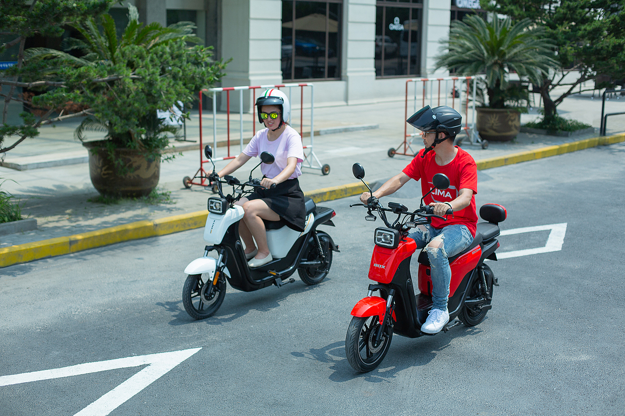 立马电动车BOX 平面拍摄
