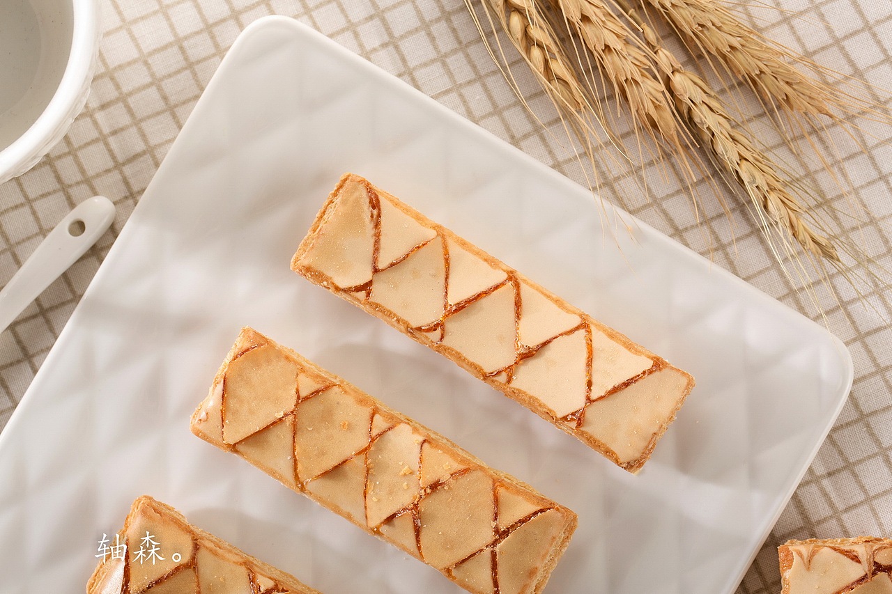 #餅干零食# 進(jìn)口餅干零食拍攝（圖ZNDEzOTU3Njg=） - 產(chǎn)品攝影 - 站酷設(shè)計(jì)師軸森原創(chuàng)素材 - 站酷ZCOOL