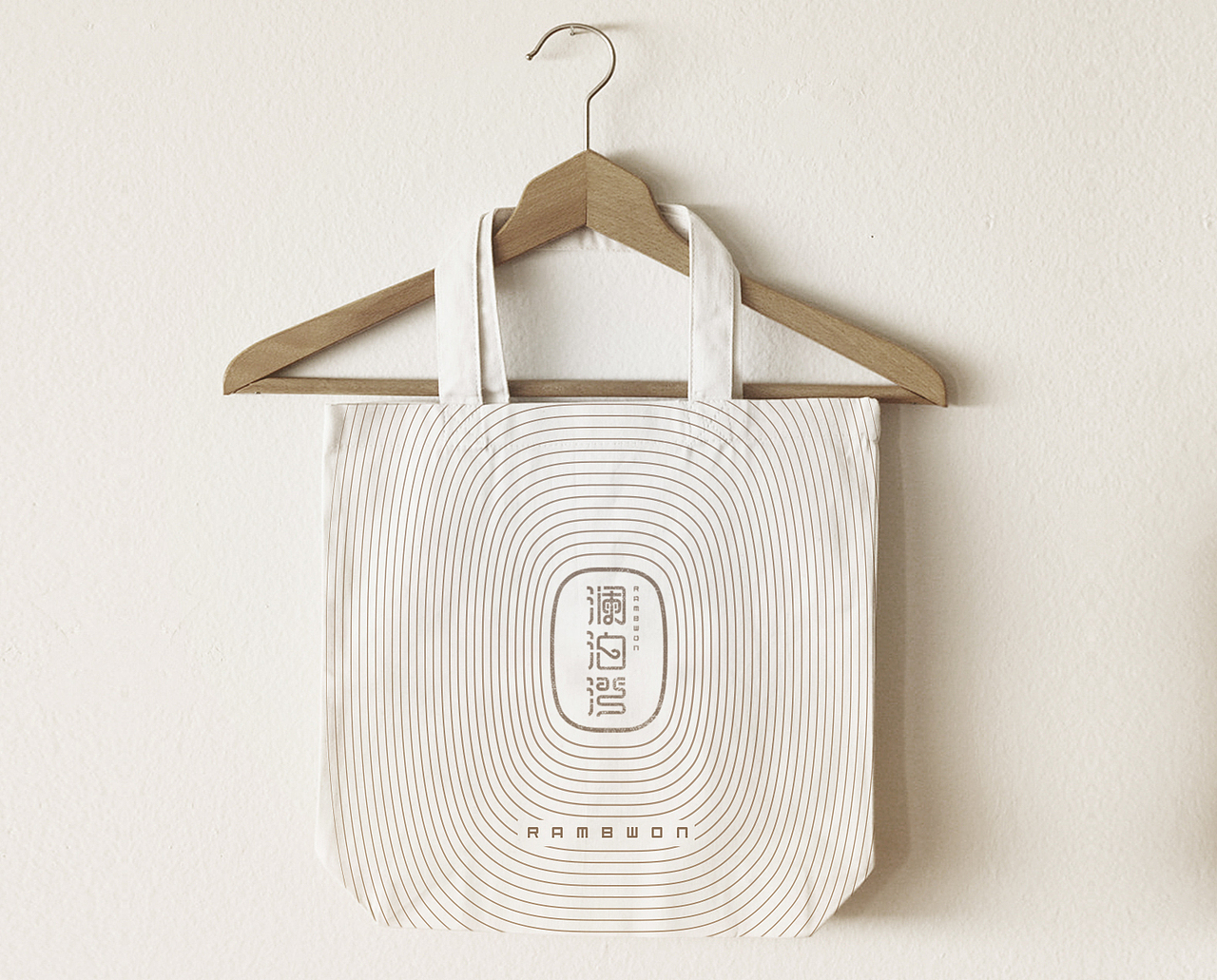 【澜泊湾】 软装设计公司LOGO 部分VI系统（图ZODk1NjE4ODg=） - 品牌 - 站酷设计师駱駱駱原创素材 - 站酷ZCOOL