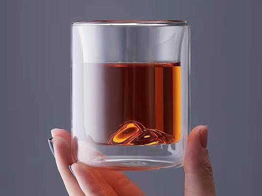 阅山玻璃杯（个人主页-ZNTUyNDYzNzI=） - 生活用品 - 站酷设计师上海榛硕家居设计原创素材 - 站酷ZCOOL