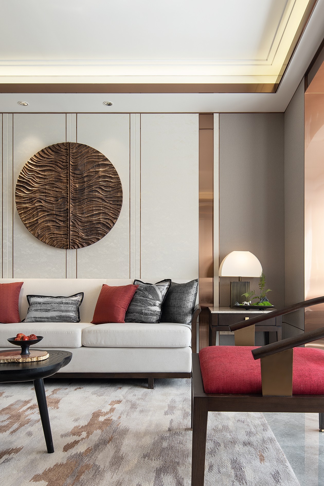 阳光之下,承袭东方典雅