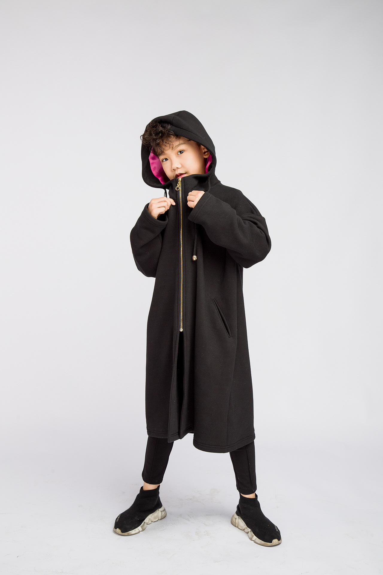 童装模特白底拍摄案例（图ZMTM1MTYxMDQw） - 人像摄影 - 站酷设计师Mink912原创素材 - 站酷ZCOOL