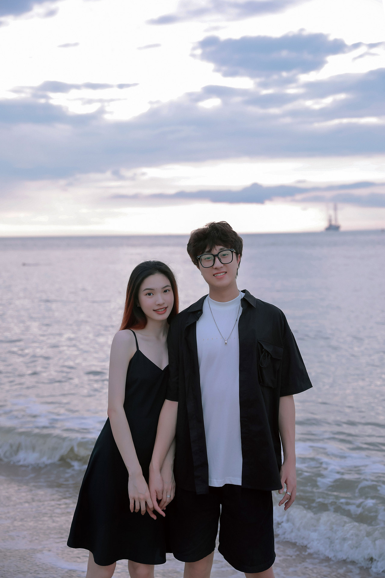 山河远阔 人间烟火 无一是你 无一不是你