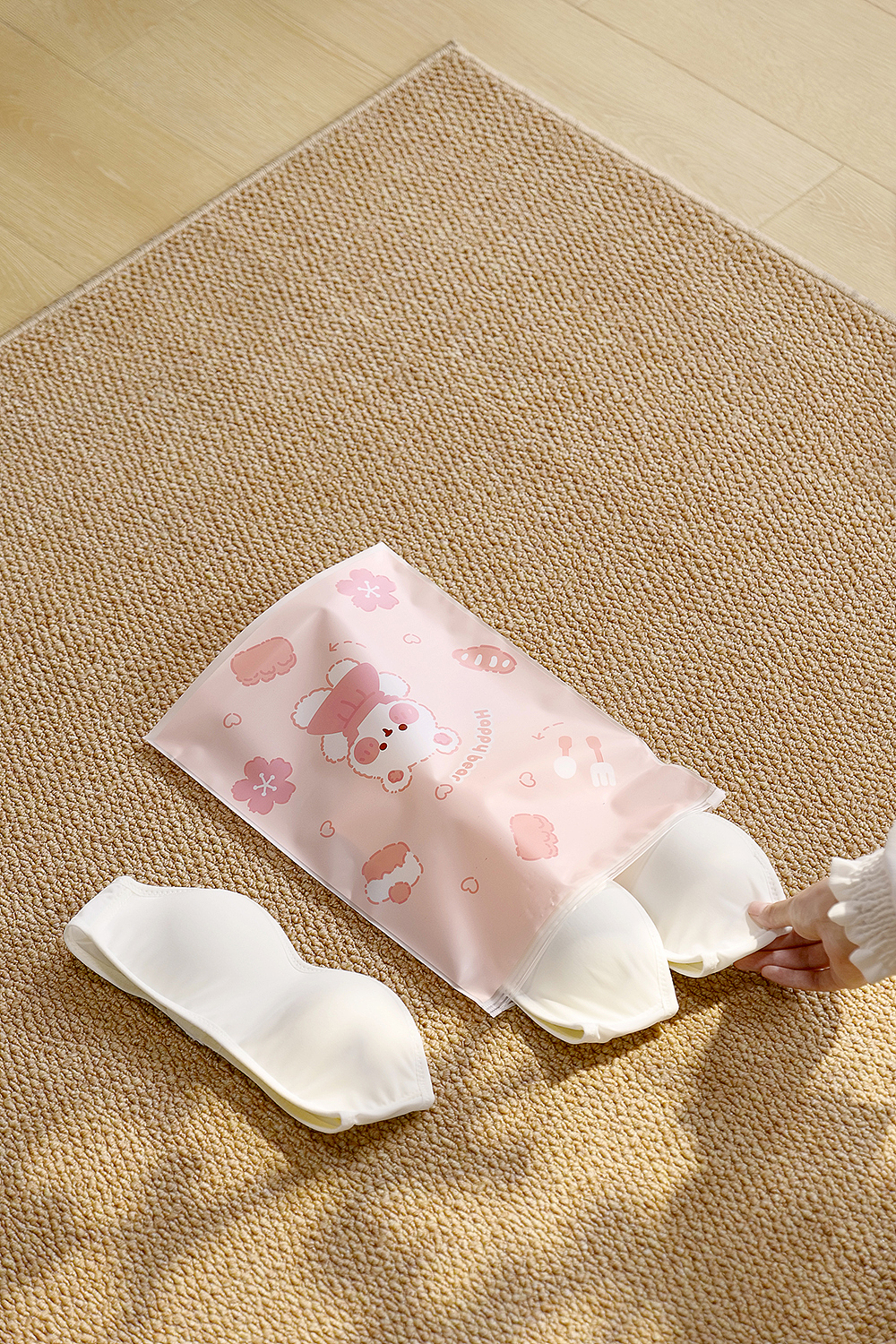 PVC旅行收纳袋（图ZMzU1ODk2Mzcy） - 产品摄影 - 站酷设计师百花摄影原创素材 - 站酷ZCOOL