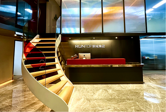 域集团：“朗”不住的热爱 “域”得见的美好