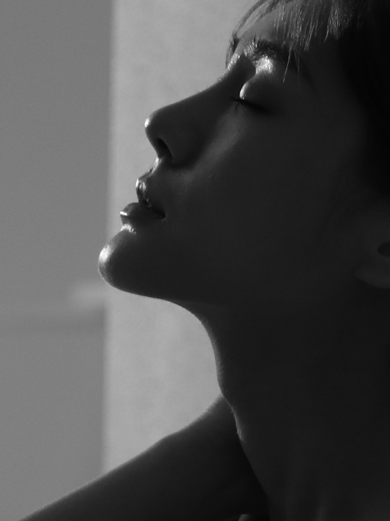 黑白纯粹少女艺术写真照,经典高级到骨子里