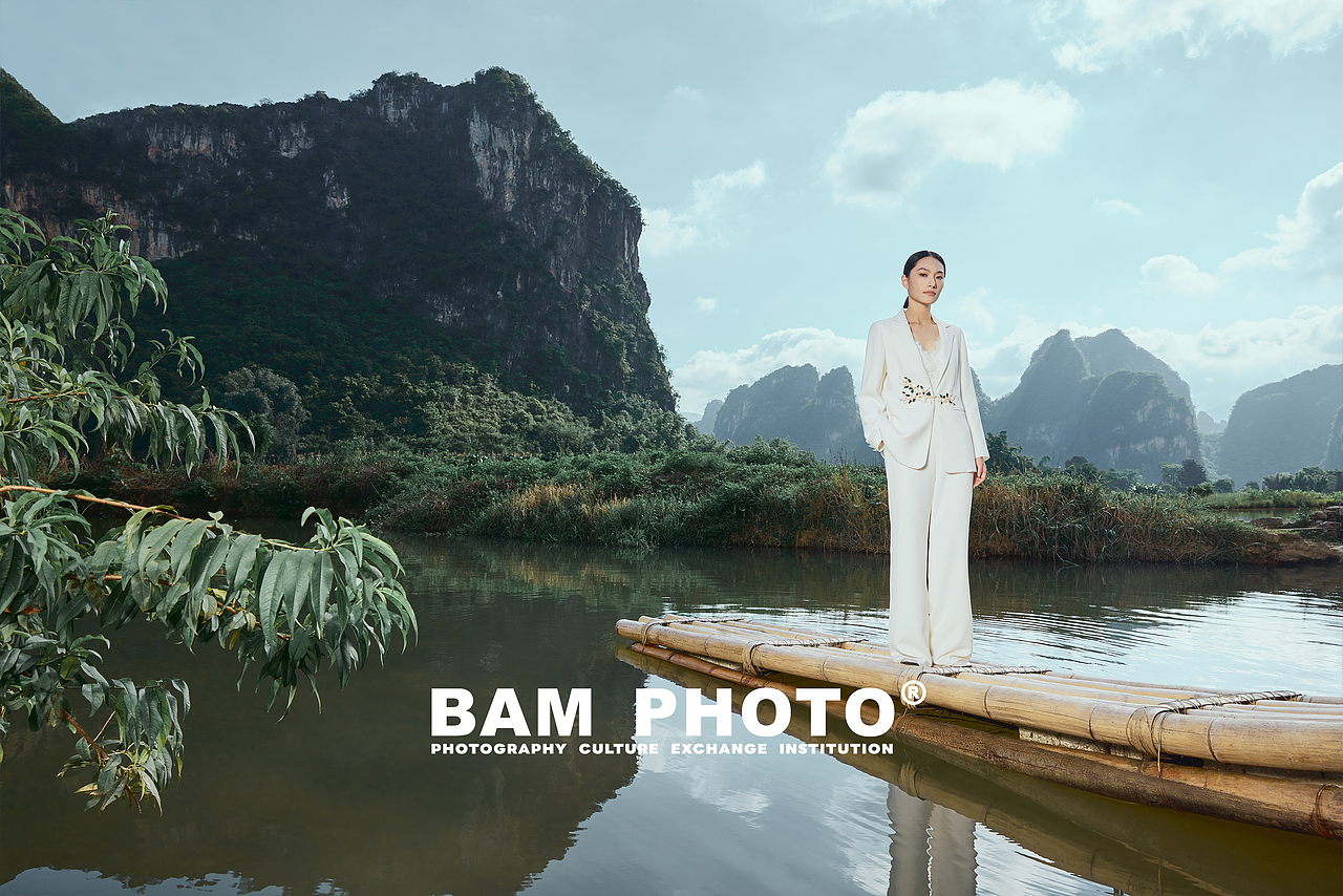 商业摄影｜解锁中式东方美，女装大片拍摄（图ZMzUzMjI1NjMy） - 时尚/艺术摄影 - 站酷设计师和光白马工作室原创素材 - 站酷ZCOOL