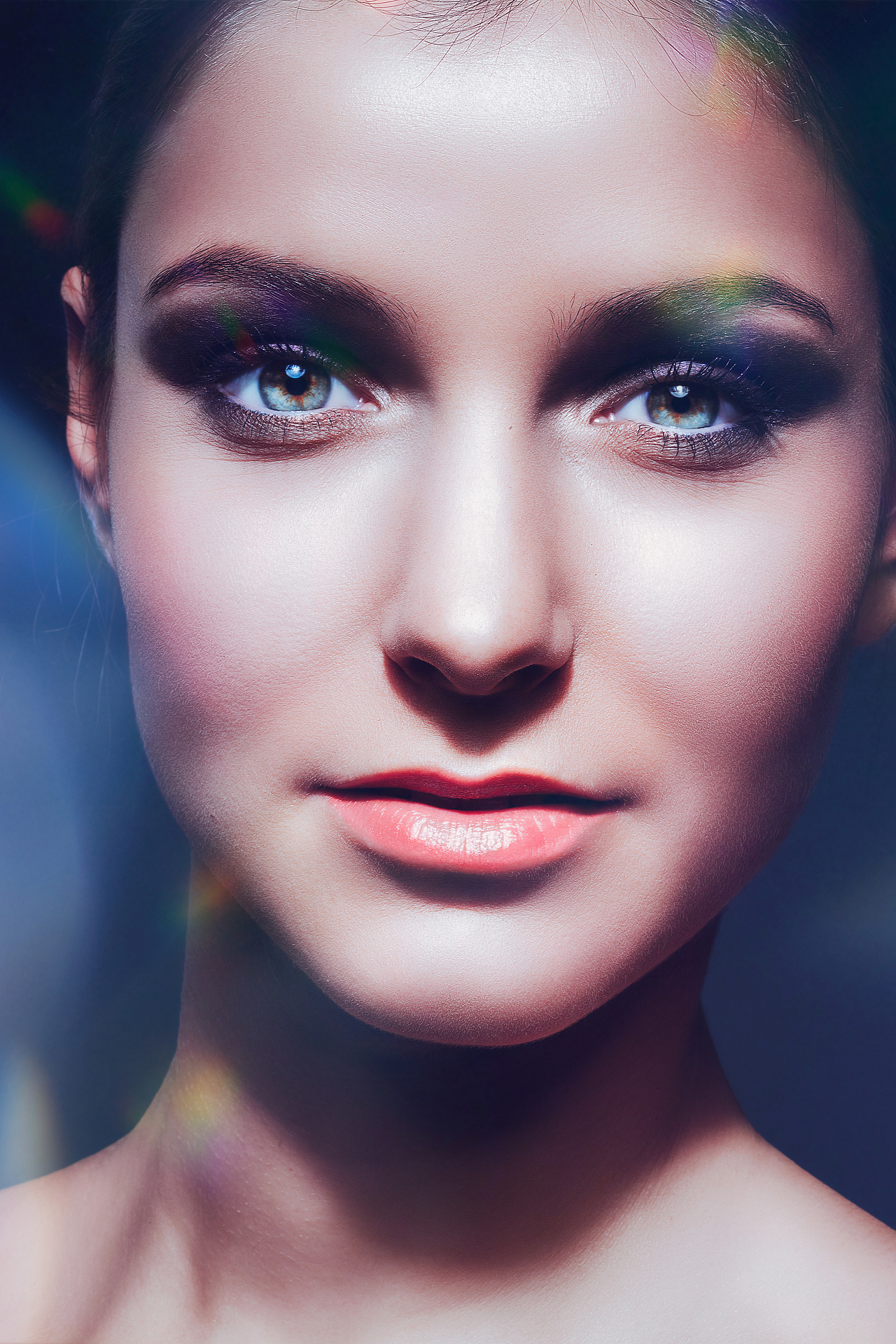 商业人像精修磨皮调色（图ZMzE1NjE3NjI4） - 修图/后期 - 站酷设计师甜辣椒Chilli原创素材 - 站酷ZCOOL