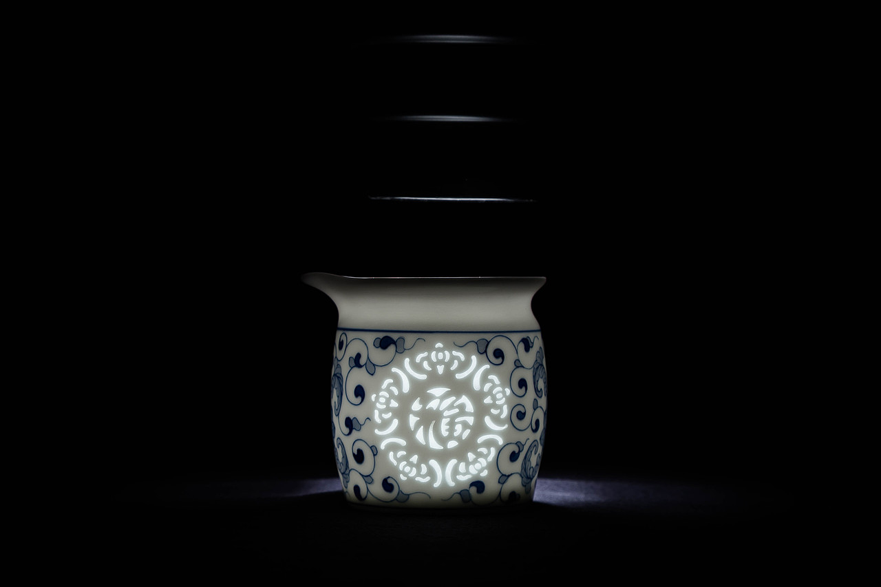 景德镇手绘青花玲珑茶具套组（图ZMzAzMDcyNjQ0） - 产品摄影 - 站酷设计师鸿霖厨卫原创素材 - 站酷ZCOOL