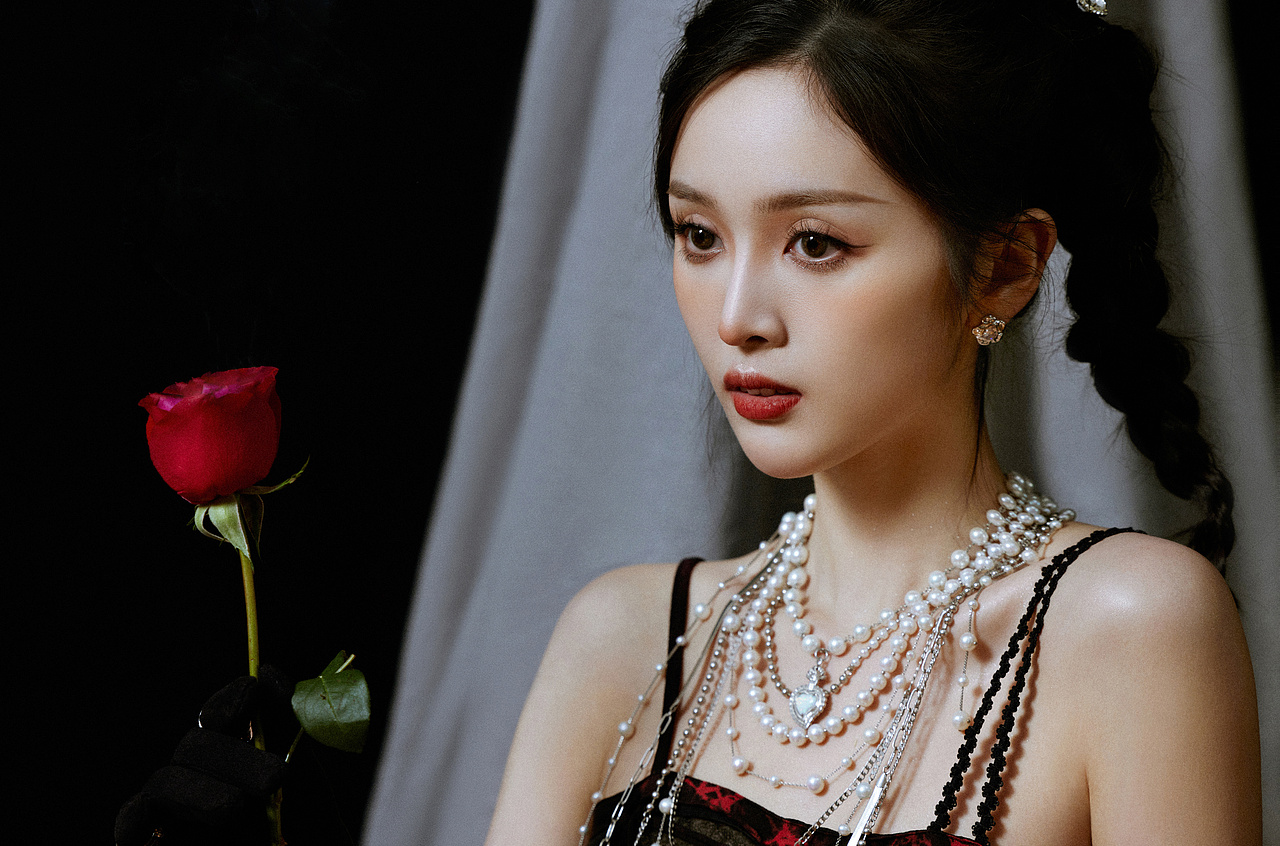 时尚穿搭《吴宣仪》一期