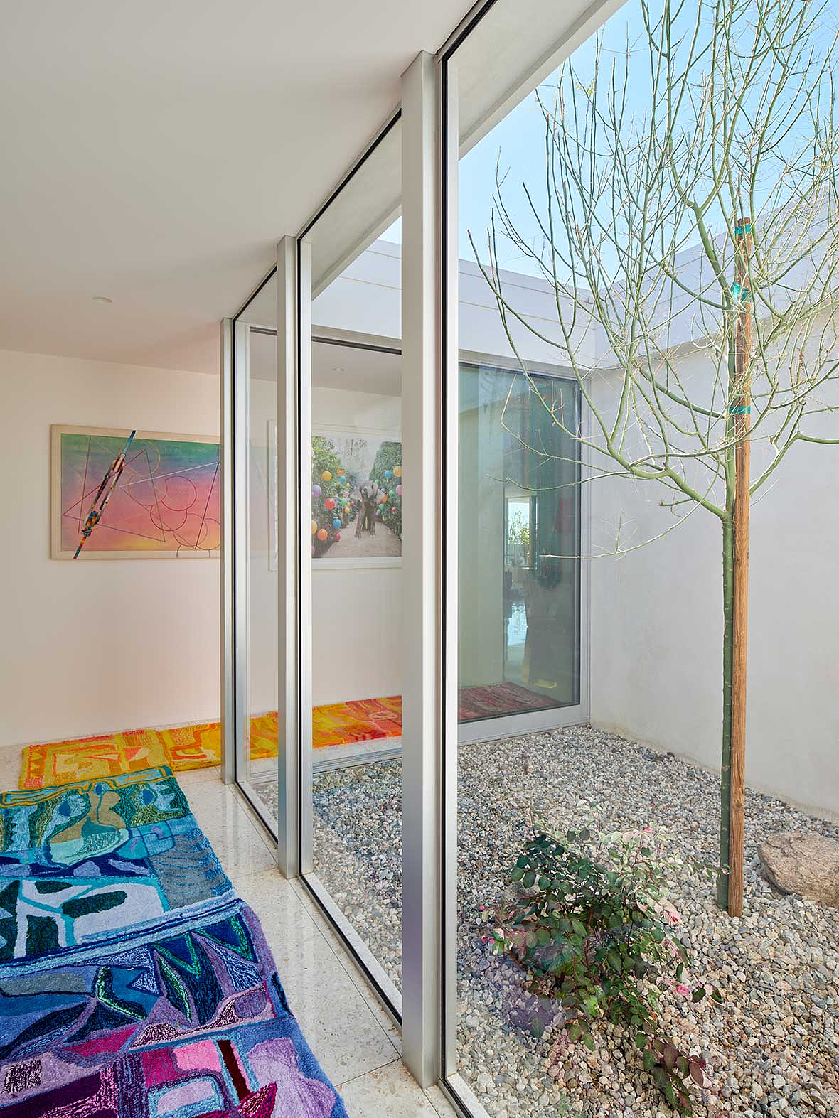 色彩在简约中爆炸