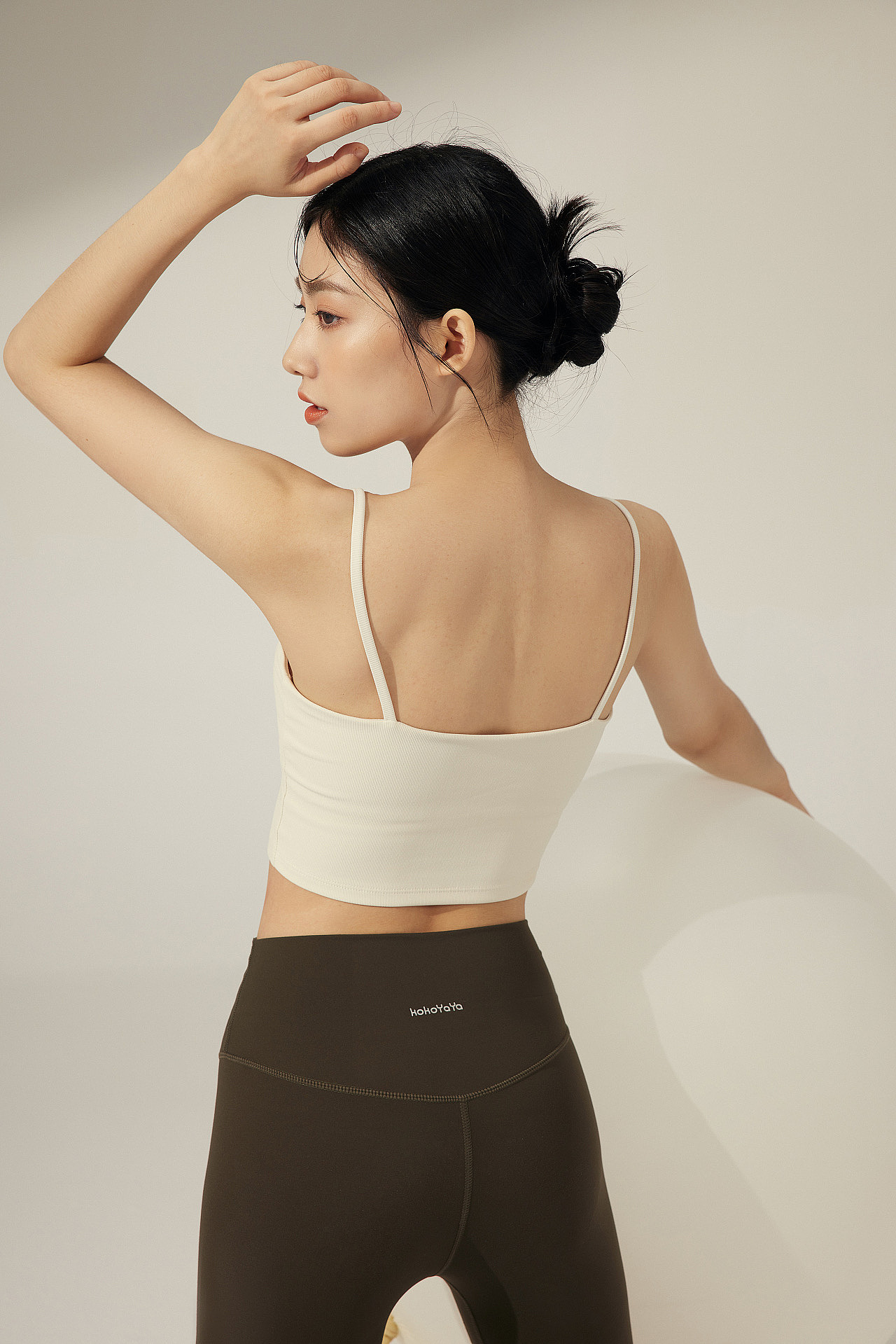 开始期待夏天了--KoKoYaYa瑜伽服拍摄（图ZMzM3NTYxNjU2） - 时尚/艺术摄影 - 站酷设计师灵度摄影studio原创素材 - 站酷ZCOOL