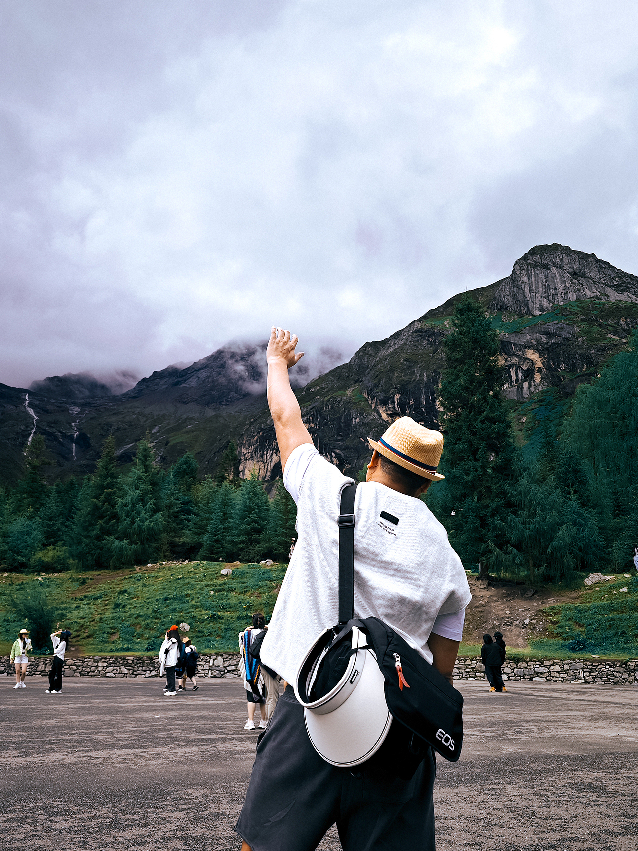 [旅行] 终于去了四姑娘山 (双桥沟)（图ZMzQ5NDgzNTA0） - 风光摄影 - 站酷设计师摄影师_罗少原创素材 - 站酷ZCOOL