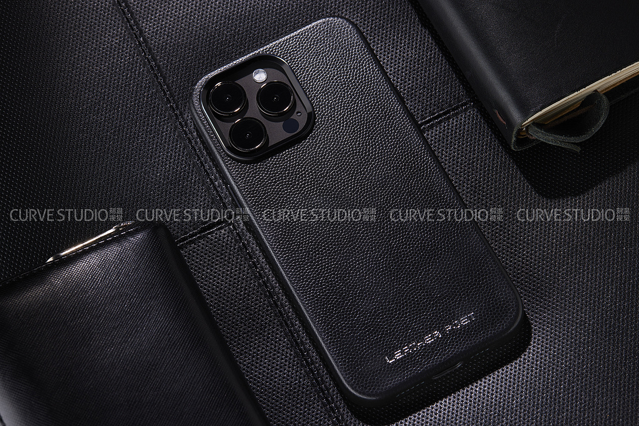 LEATHER POET鱼鳞皮手机壳（图ZMzUzNjcyNjYw） - 产品摄影 - 站酷设计师刻温视觉原创素材 - 站酷ZCOOL