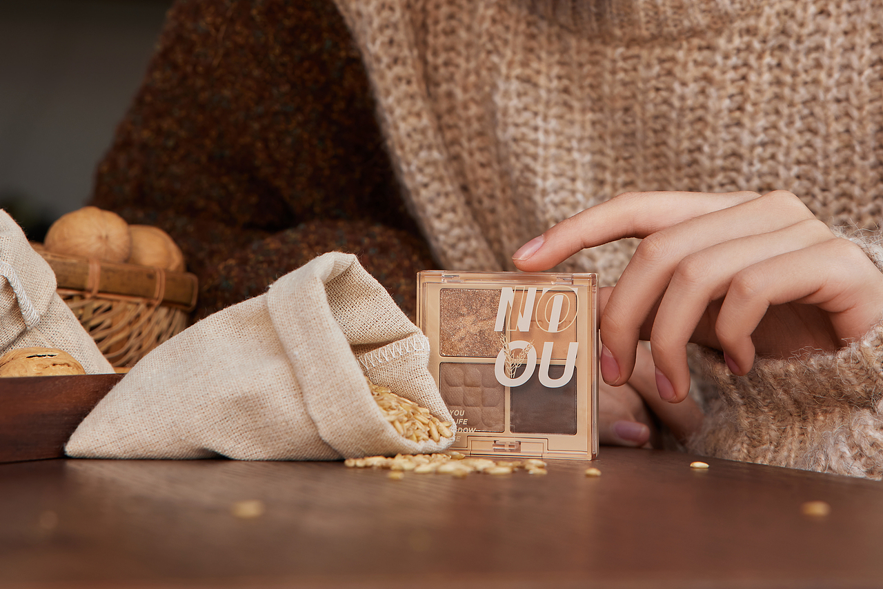 【四事烟火】眼影-展现本真气质（图ZMzQ3NDIzMjAw） - 人像摄影 - 站酷设计师他是33原创素材 - 站酷ZCOOL