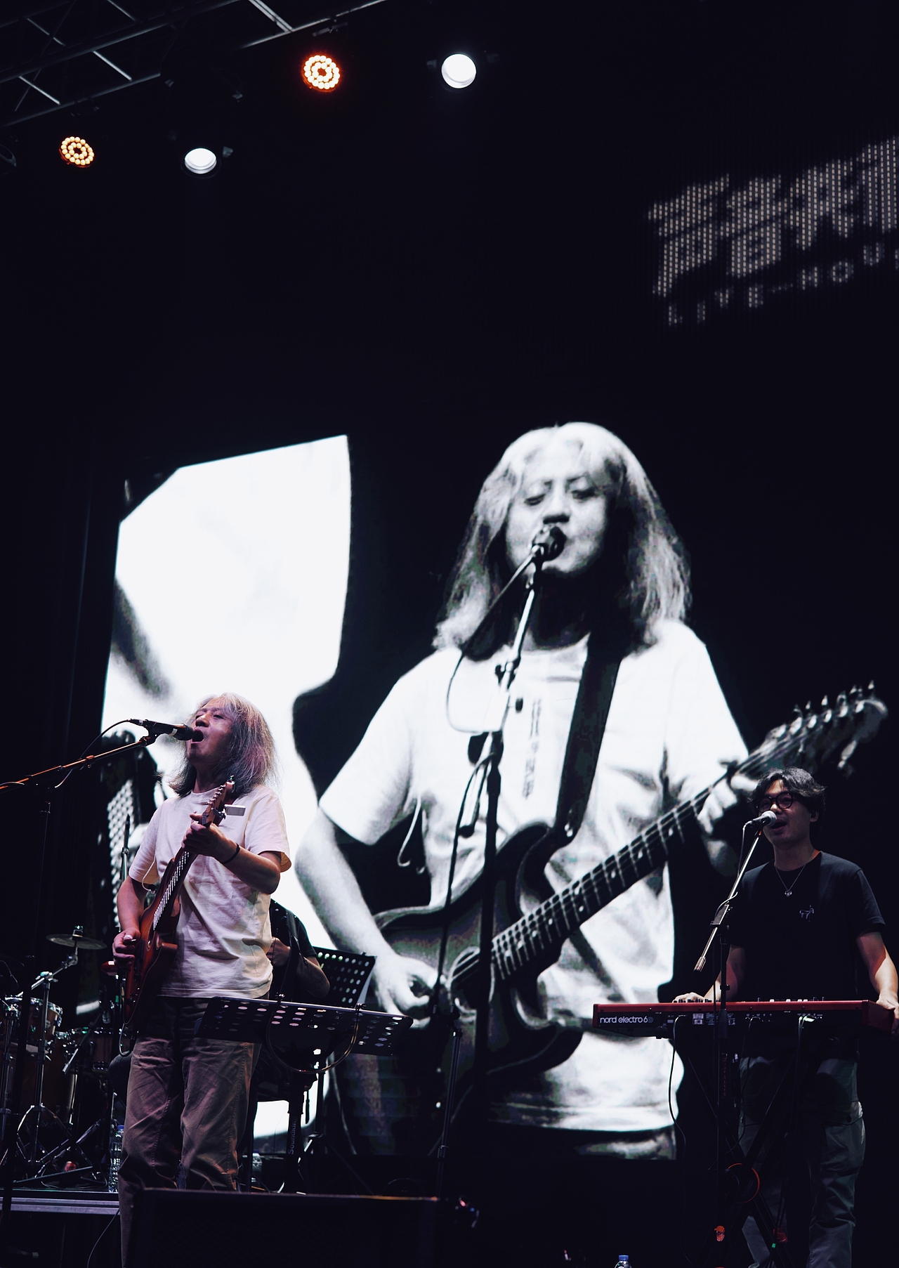 《野孩子乐队》