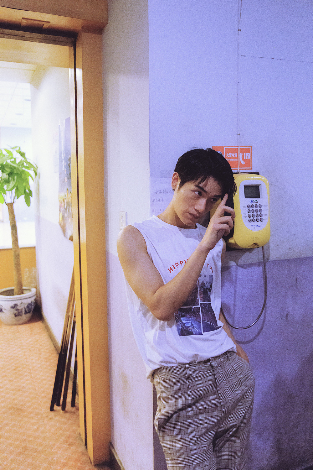 真心话大冒险（图ZMTI0NDg2MDky） - 人像摄影 - 站酷设计师周健__原创素材 - 站酷ZCOOL