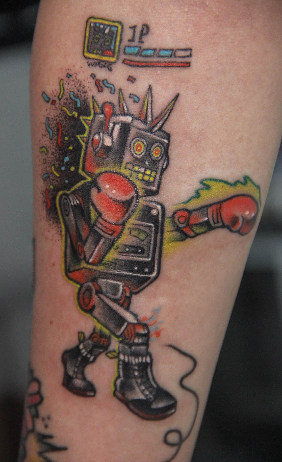 复古朋克机器人文身