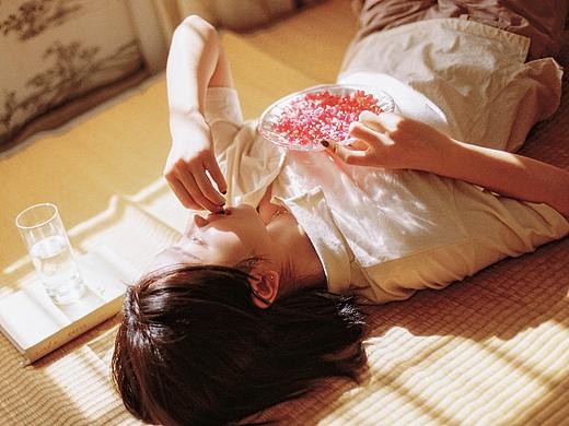 换季的颜色（个人主页-ZMzA5NjQwNDA=） - 人像摄影 - 站酷设计师于未来时原创素材 - 站酷ZCOOL