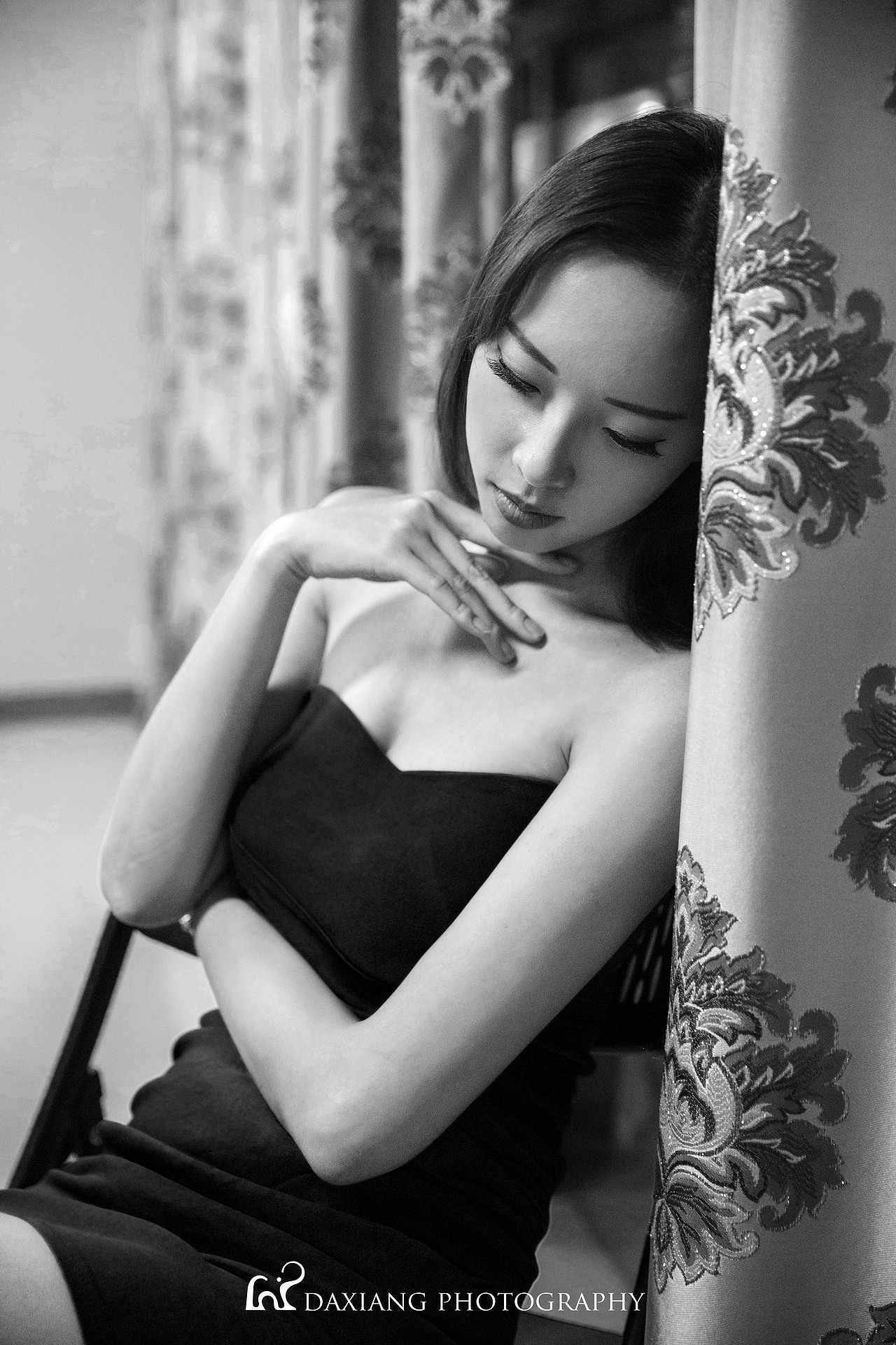 花田灯下一秋冬，独享斜阳静美（图ZNjg1NjcwOTY=） - 人像摄影 - 站酷设计师哈利摄影原创素材 - 站酷ZCOOL