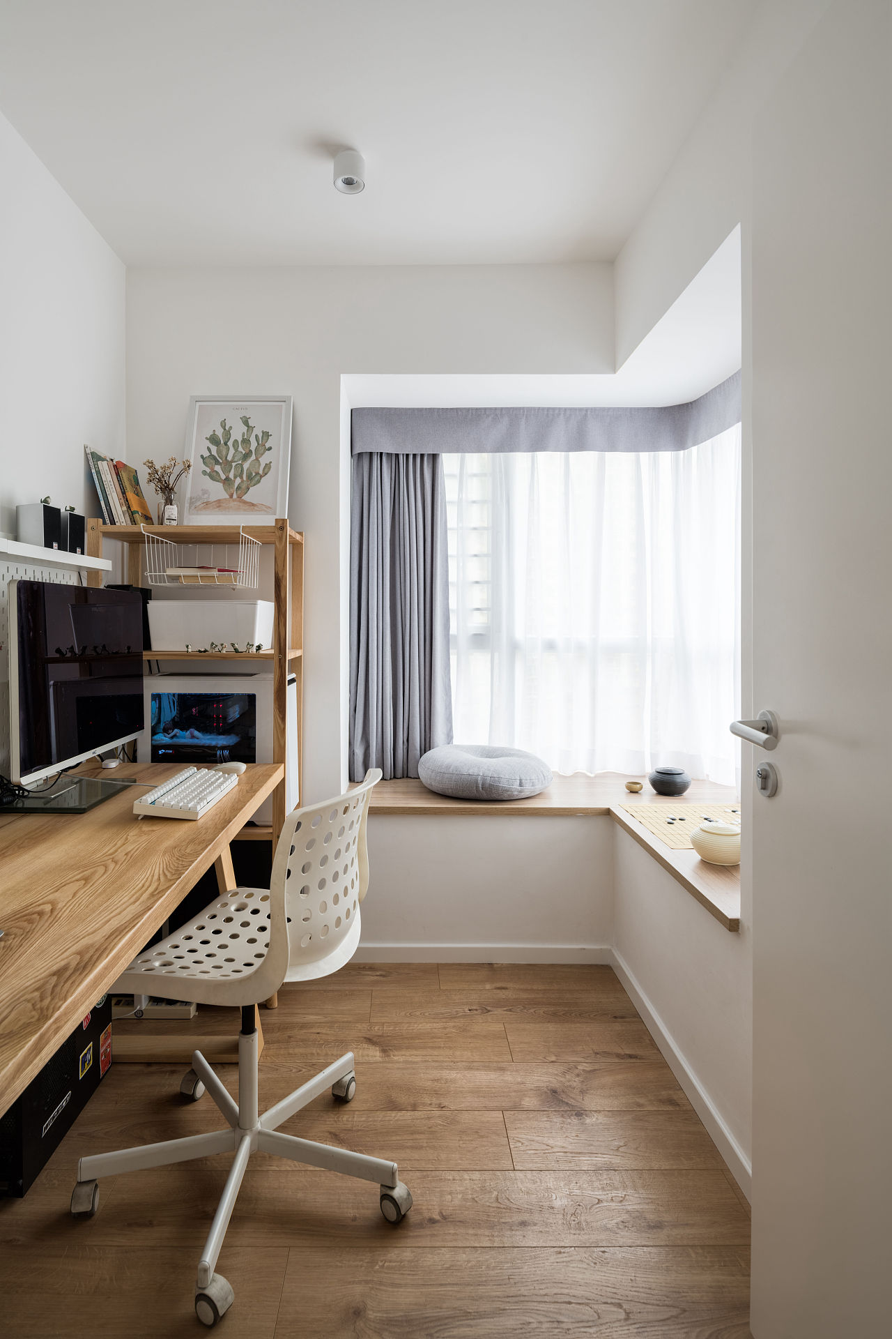 作品藏在阁楼里的念想在阁楼上看电影