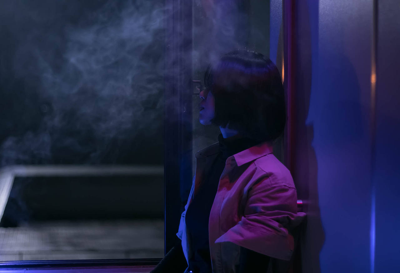 闷烟儿（图ZMTU1MjI5ODQ4） - 人像摄影 - 站酷设计师传小忆原创素材 - 站酷ZCOOL