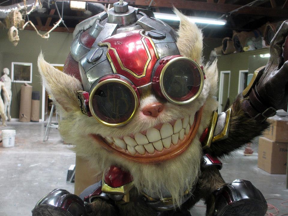 【Steve Wang】英雄联盟授权1比1比例游戏角色复制大型雕像