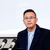 向美设计的头像