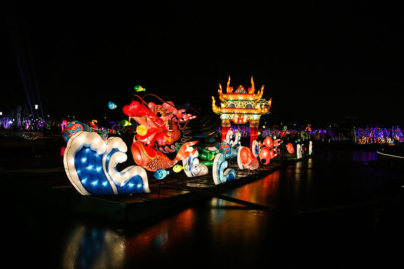 據(jù)說這是燈展（圖ZNjg4MzAwNTY=） - 人文/紀(jì)實(shí)攝影 - 站酷設(shè)計(jì)師檸檬先生89原創(chuàng)素材 - 站酷ZCOOL