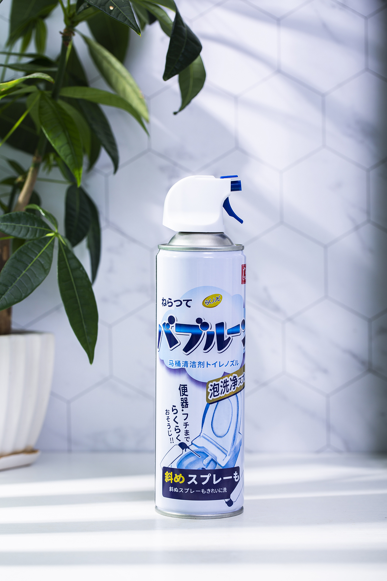 日本马桶泡泡清洁慕斯（图ZMjY1NTgyMjky） - 产品摄影 - 站酷设计师有间图片社原创素材 - 站酷ZCOOL