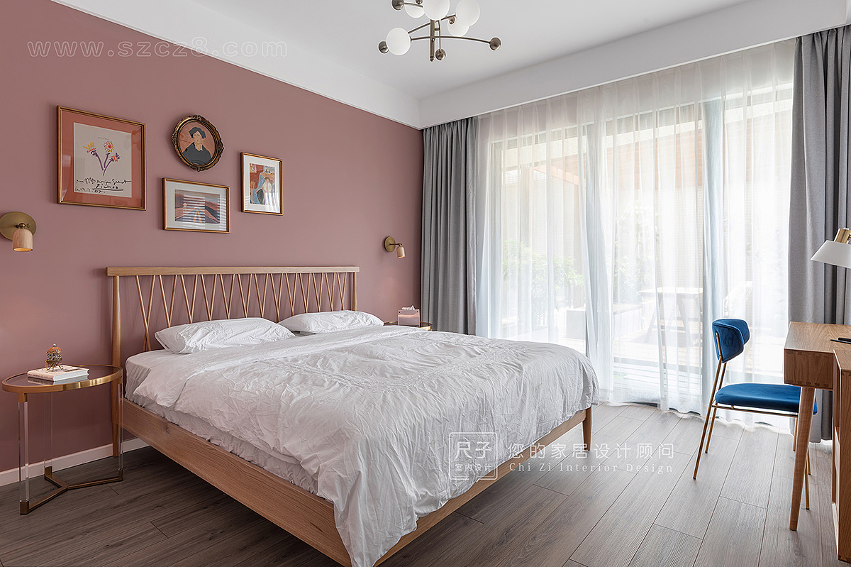 脏粉与皇家蓝的碰撞，爱旅行的他们家里也是诱人的风景（图ZMTgwNjIzMTgw） - 家装设计 - 站酷设计师深圳尺子室内设计原创素材 - 站酷ZCOOL