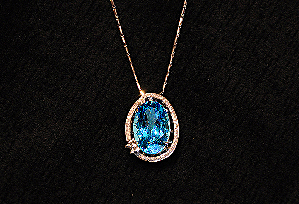 珠宝，阿鬼设计摄影（图ZOTc5MjE0OA==） - 品牌 - 站酷设计师陈进财原创素材 - 站酷ZCOOL