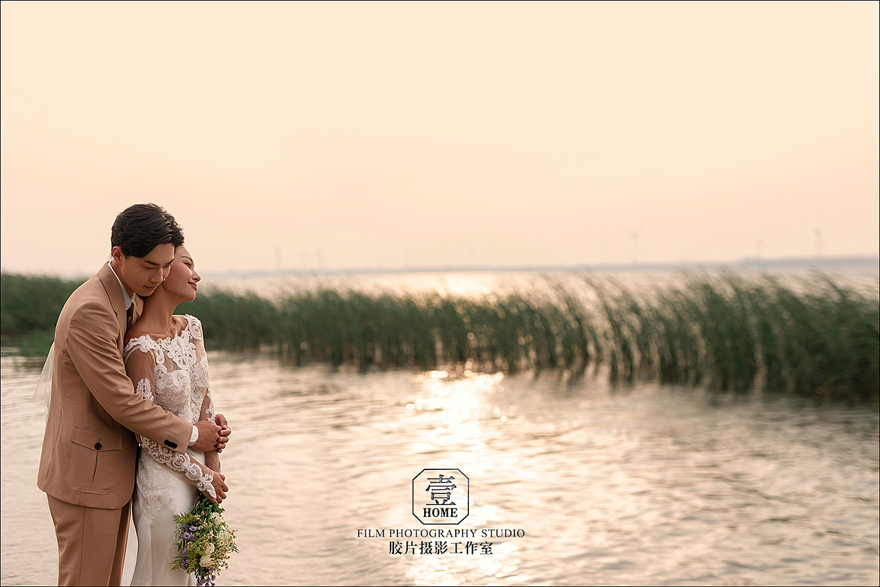 婚纱照｜以自然为灵感源，给生活写满诗意～（图ZMjg3MjA4NjA4） - 婚礼摄影 - 站酷设计师壹HOME摄影工作室原创素材 - 站酷ZCOOL